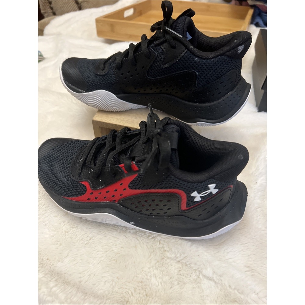 Under Armour Unisex Kids' Grade School Jet '23 Basketball Shoes 4.5 Y Black Red
